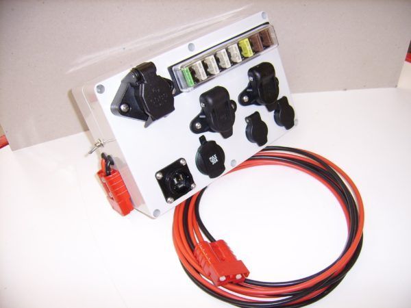 12 Volt adapter/fordeler